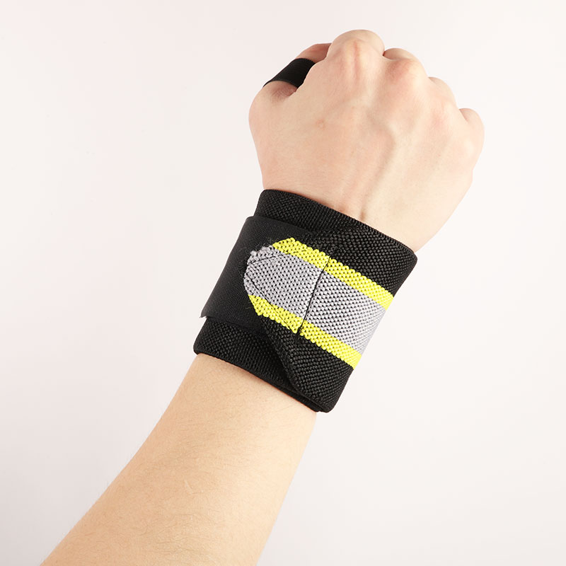 Divatos csuklópántok a sportoláshoz és állítható csuklópánt