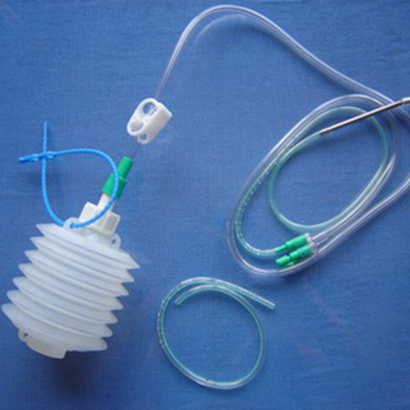 Zárt seblefolyó tartály (üreges típus)